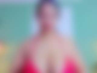 slutty-hugetits's Live Sex Cam Show