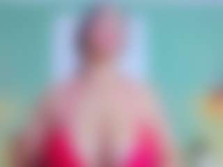 slutty-hugetits's Live Sex Cam Show