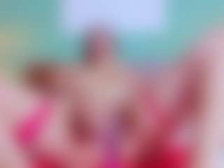 slutty-hugetits's Live Sex Cam Show