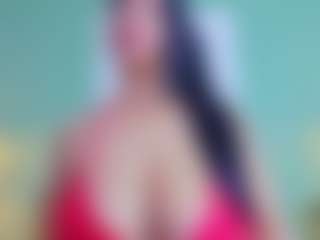 Live cam show with slutty-hugetits - Gamer MILF on Camsoda