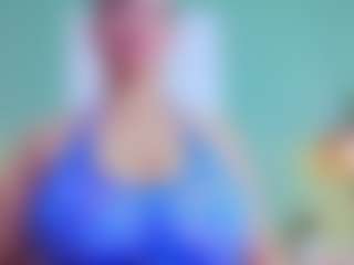 slutty-hugetits's Live Sex Cam Show