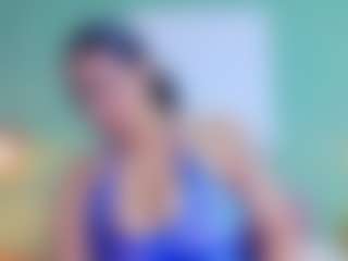 slutty-hugetits's Live Sex Cam Show