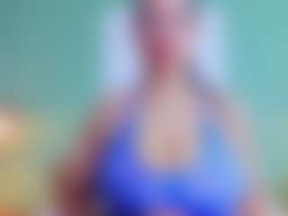 slutty-hugetits's Live Sex Cam Show