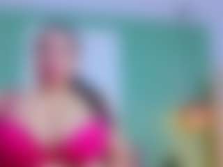 slutty-hugetits's Live Sex Cam Show
