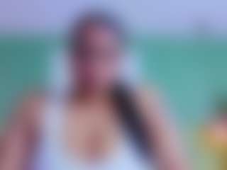 slutty-hugetits's Live Sex Cam Show