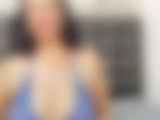 slutty-hugetits's Live Sex Cam Show