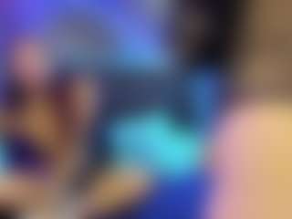 Live cam show with little-angels - Natural on luckytryst.com