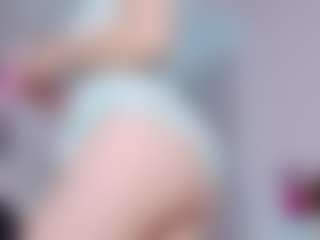cherrykinky's Live Sex Cam Show