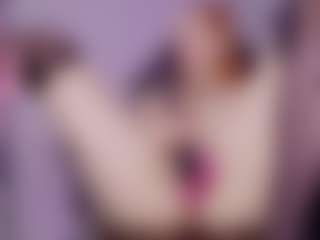 cherrykinky's Live Sex Cam Show
