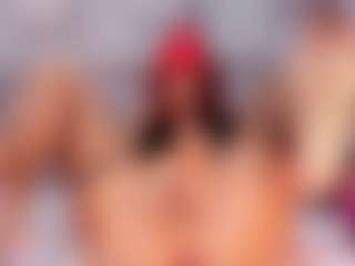 Live cam show with MimiRubyJanee - Black Hair on Dolls Live