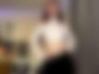 Amelia's Live Sex Cam Show