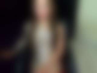 Live cam show with brithannyts1 - Tease on Dare Cams