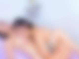 Live cam show with Luna-Castro22 - Teen (18+) on CamClone