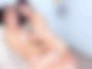 Live cam show with Luna-Castro22 - Strip on Camsoda