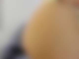elinaskyy's Live Sex Cam Show