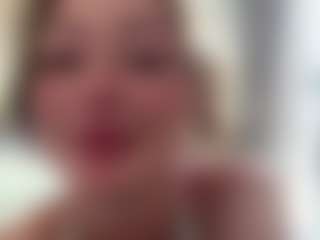 IlaDai's Live Sex Cam Show