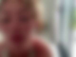 IlaDai's Live Sex Cam Show