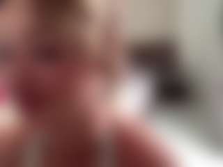 IlaDai's Live Sex Cam Show