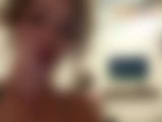 IlaDai's Live Sex Cam Show