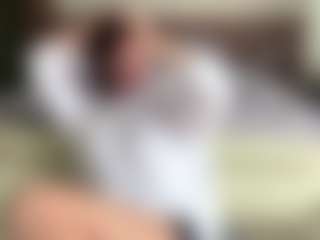 Show de câmera ao vivo com IlaDai - Spank Curvy no Camsoda
