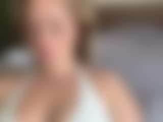 IlaDai's Live Sex Cam Show