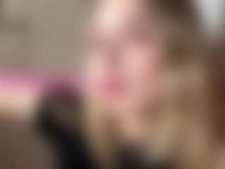 Live cam show with Rouse - Foot Fetish Blonde Hair on Camsoda