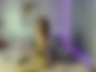 Live cam show with Jessica - Skinny on StripNow