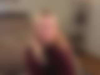 Live cam show with AlissaFrohlich - New Brown Eyes on Camsoda