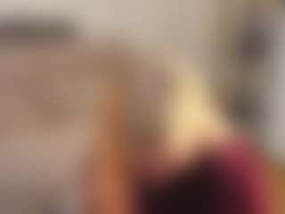Live cam show with AlissaFrohlich - Ass Clapping on Camsoda