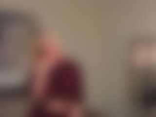 Live cam show with AlissaFrohlich - New Brown Eyes on live.xbliss.ai