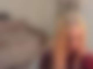 Live cam show with AlissaFrohlich - Camel Toe on camwithhim.com