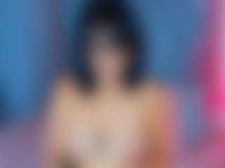 Aura's Live Sex Cam Show