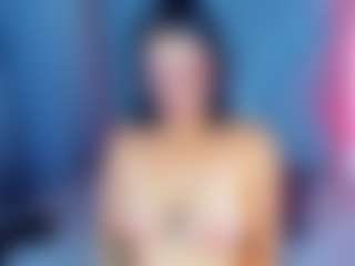 Aura's Live Sex Cam Show