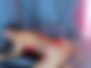 Live cam show with Aura - Body Massage on Camsoda