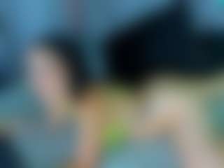Aura's Live Sex Cam Show