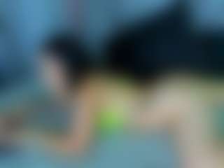 Aura's Live Sex Cam Show