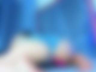 Pokaz na żywo z Aura - New MILF na Camsoda