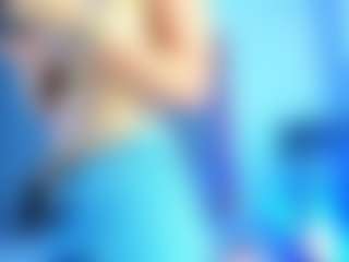 Live cam show with Aura - Flashing on slutload
