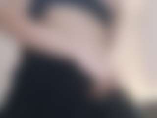 Live cam show with CutieLolaBunny - Athletic on AdultVida.com