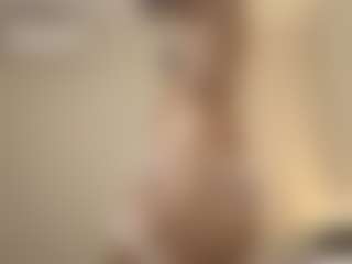 CutieLolaBunny's Live Sex Cam Show