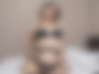 CutieLolaBunny's Live Sex Cam Show