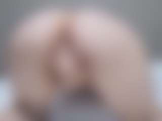 CutieLolaBunny's Live Sex Cam Show