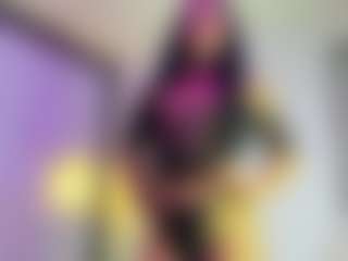 Indya-Brown's Live Sex Cam Show