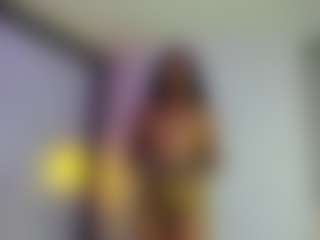 Indya-Brown's Live Sex Cam Show