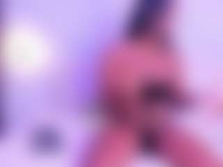 Live cam show with Indya-Brown - Brown Eyes on Camsoda