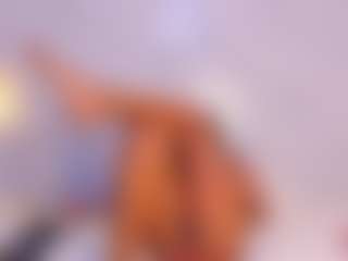 Live cam show with Indya-Brown - Latino on Camsoda