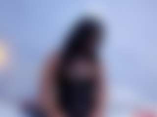 Live cam show with Indya-Brown - Blowjob on Camsoda