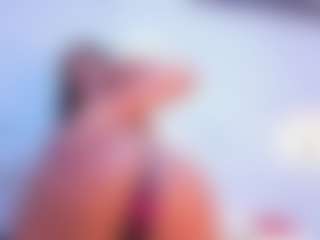 Indya-Brown's Live Sex Cam Show