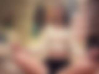 KarineSolverud's Live Sex Cam Show