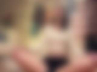KarineSolverud's Live Sex Cam Show